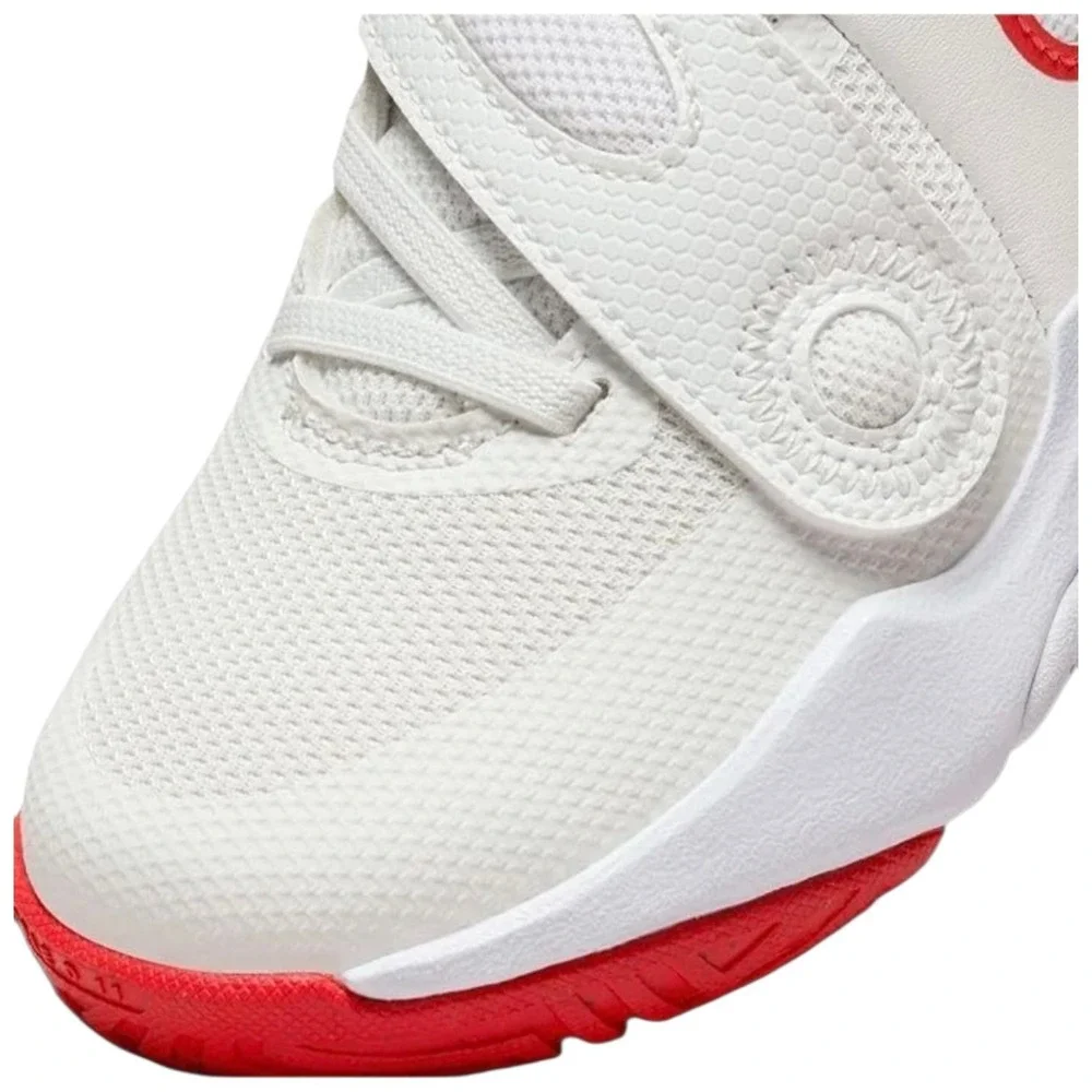 NIKE TEAM HUSTLE D 11 PRESCHOOL SIZE 13C‎ NEW COLOR WHITE RED